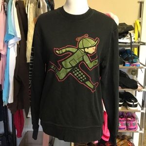 Play clothe long sleeve size large